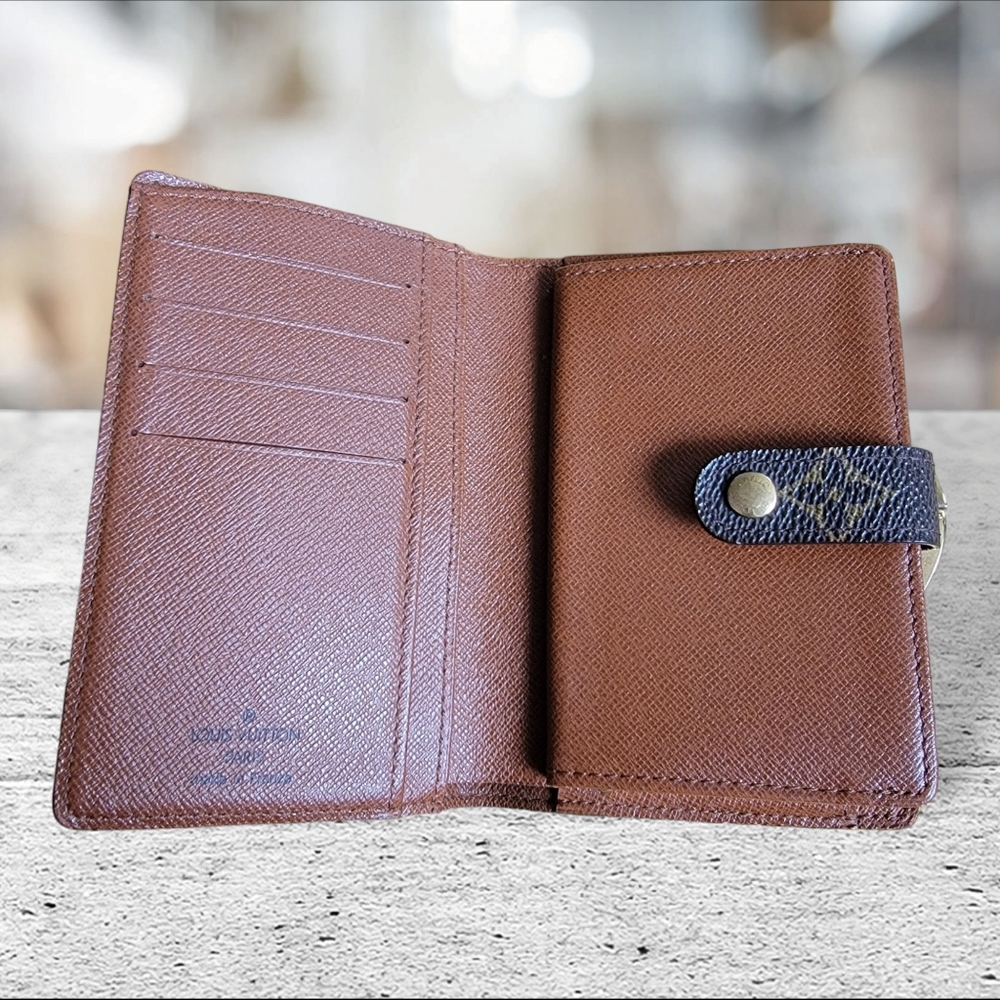 Louis Vuitton purse wallet - Picture 11 of 12